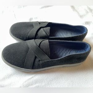 BareTraps Black Slip-On Flats